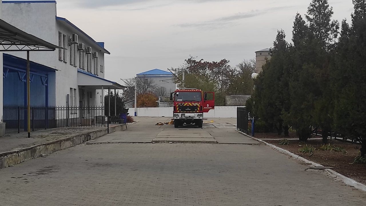 Сообщение о минировании вокзала в Мелитополе не подтвердилось