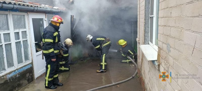 Пострадавших во время пожара в хозяйственной постройке нет