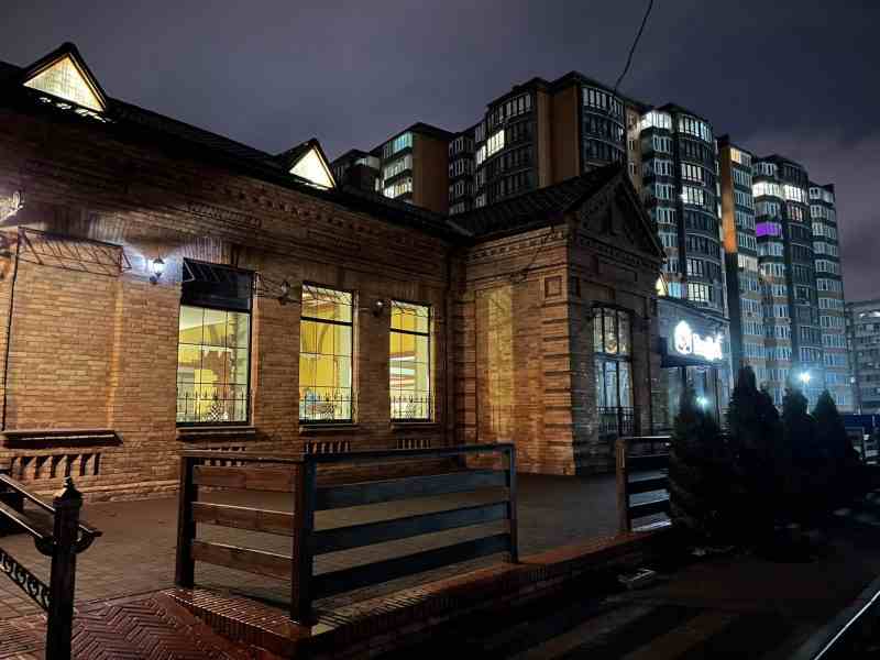Запорожский блогер показал, как город выглядит ночью - фото 