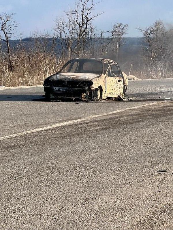 обстріляли колону з біженцями